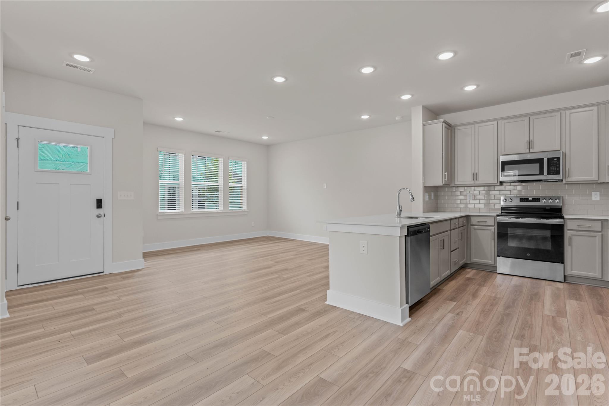 485 Etna Street 5604