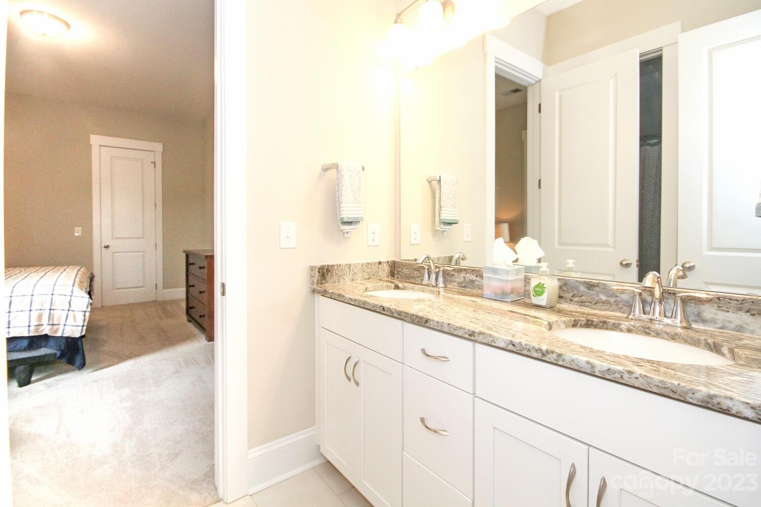 Riverwalk - Residential