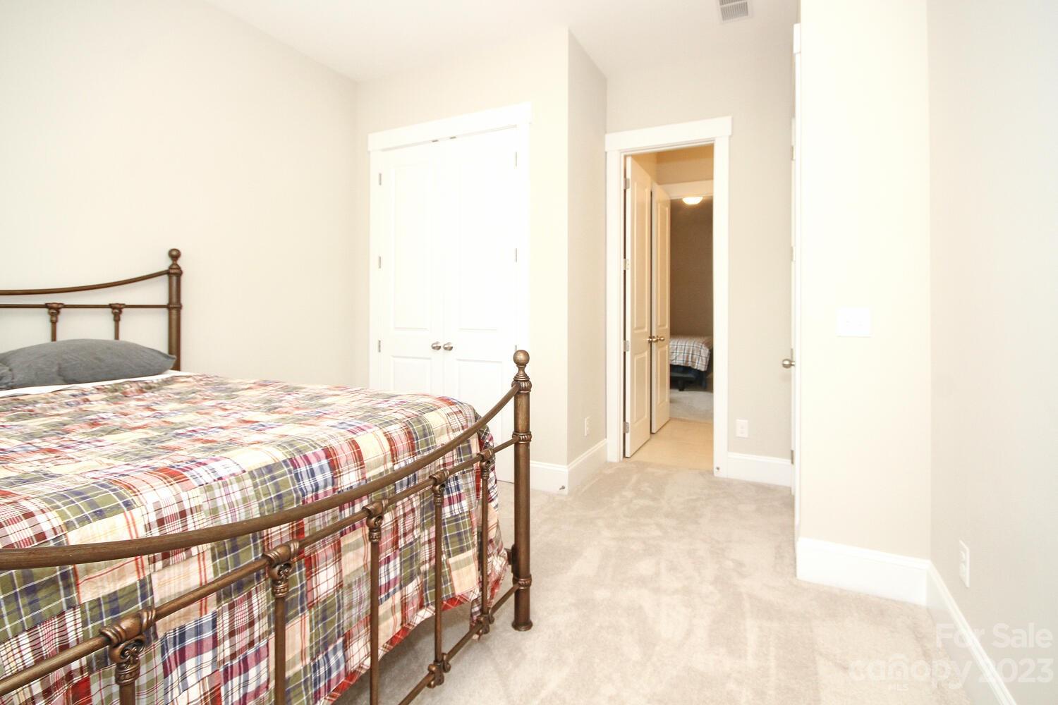 Riverwalk - Residential