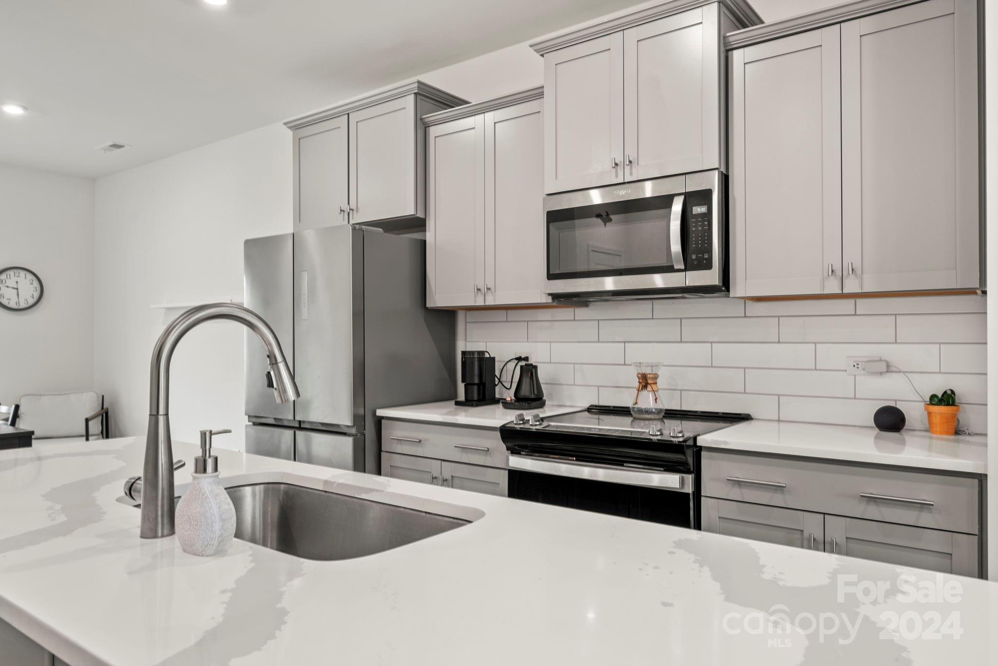 The Towns at Greenway - Residential
