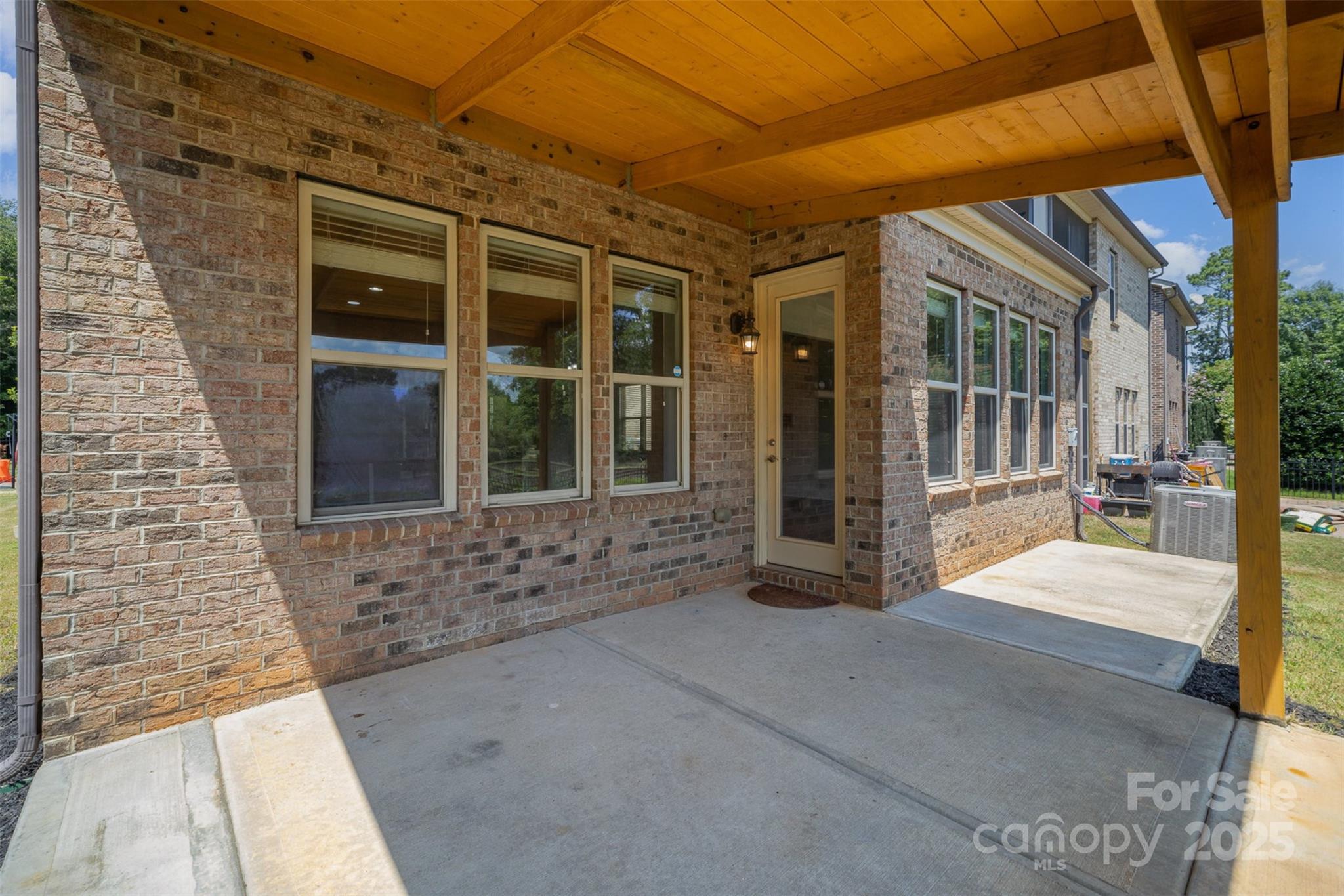 Charlotte, North Carolina 28277, United States, 4 Bedrooms Bedrooms, ,3 BathroomsBathrooms,Residential,Active,166857