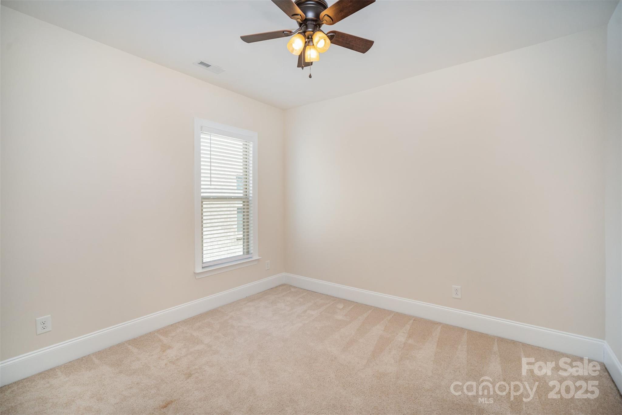 Charlotte, North Carolina 28277, United States, 4 Bedrooms Bedrooms, ,3 BathroomsBathrooms,Residential,Active,166857