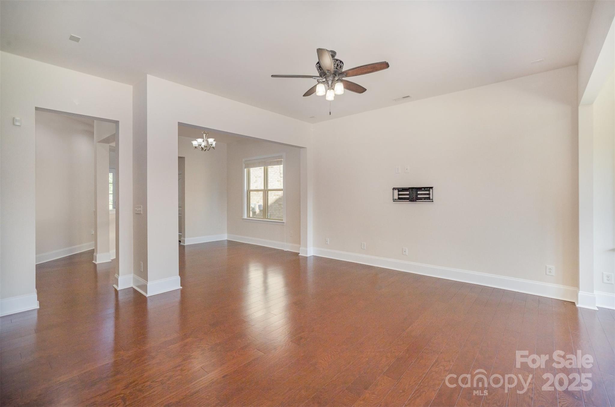 Charlotte, North Carolina 28277, United States, 4 Bedrooms Bedrooms, ,3 BathroomsBathrooms,Residential,Active,166857