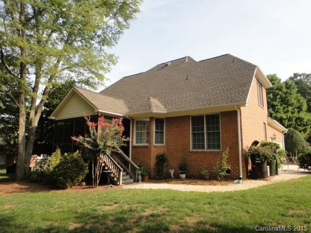 The Summit - Residential