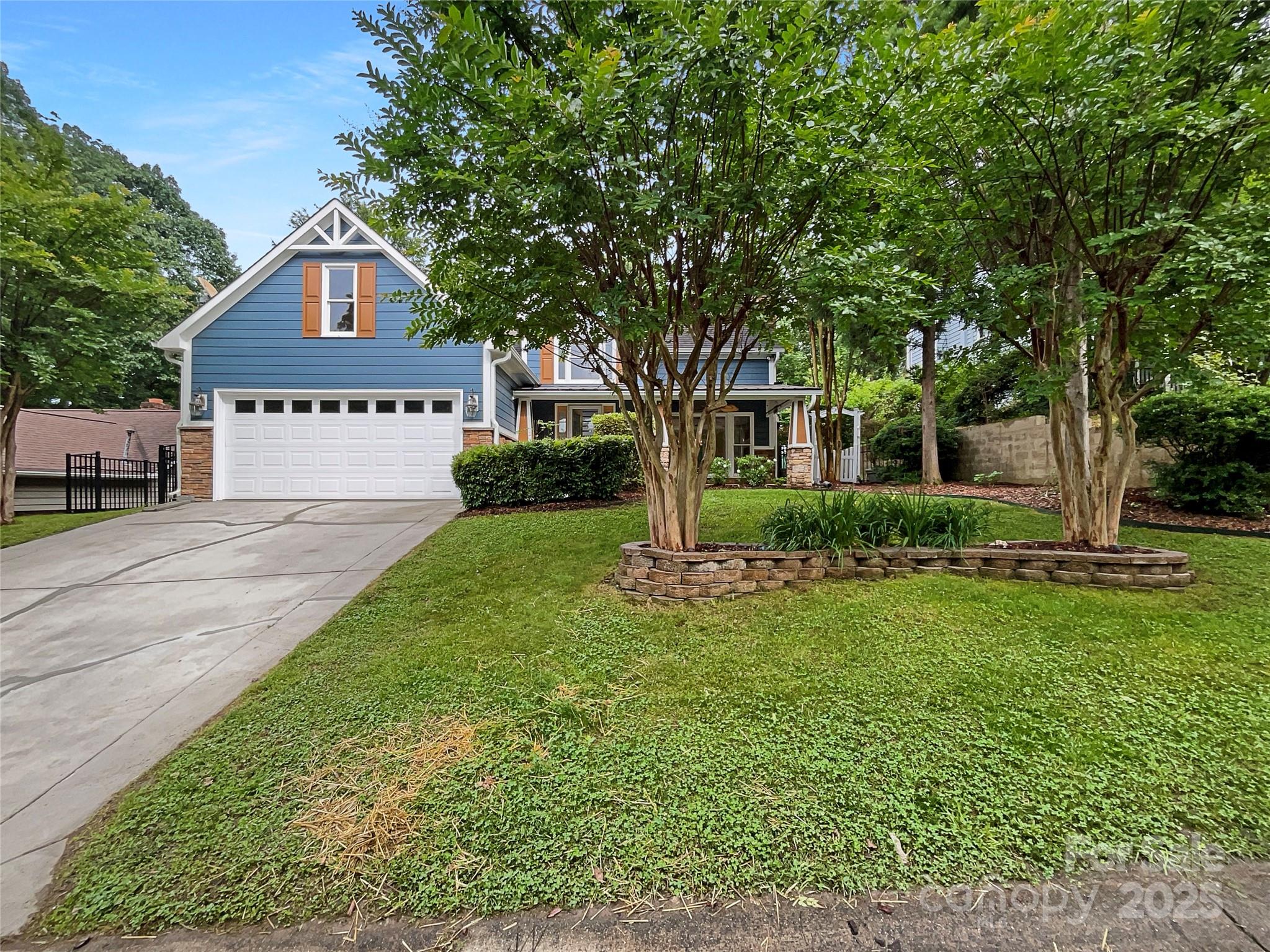 Tega Cay - Residential