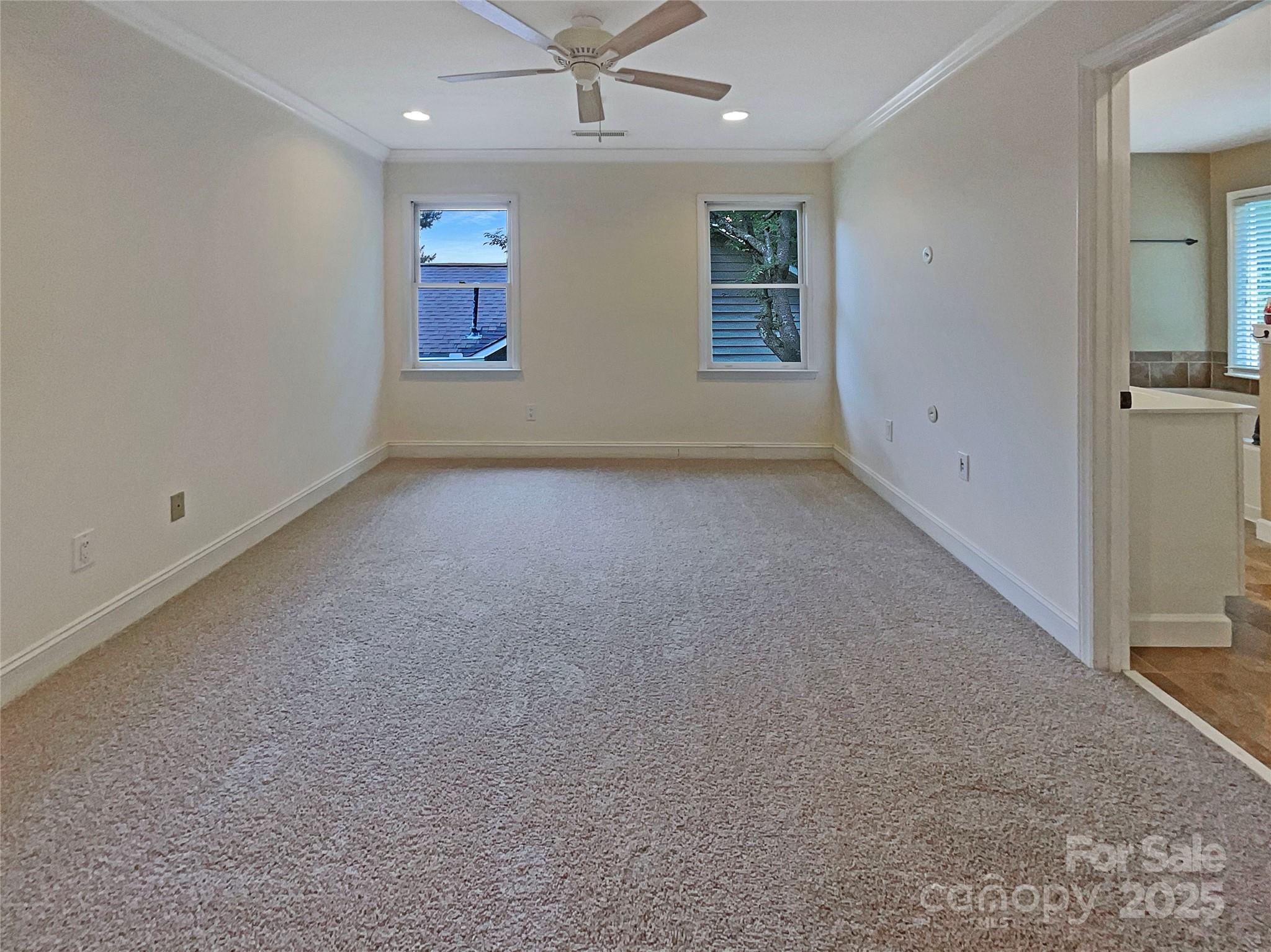 Tega Cay - Residential