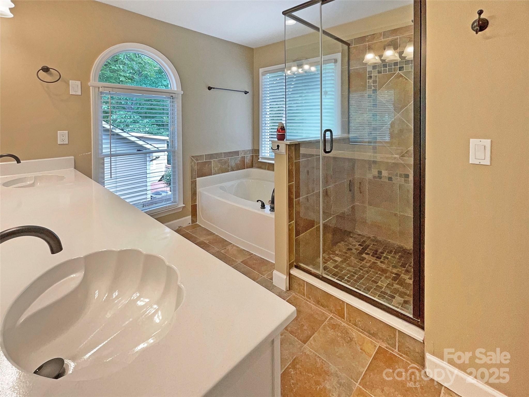 Tega Cay - Residential