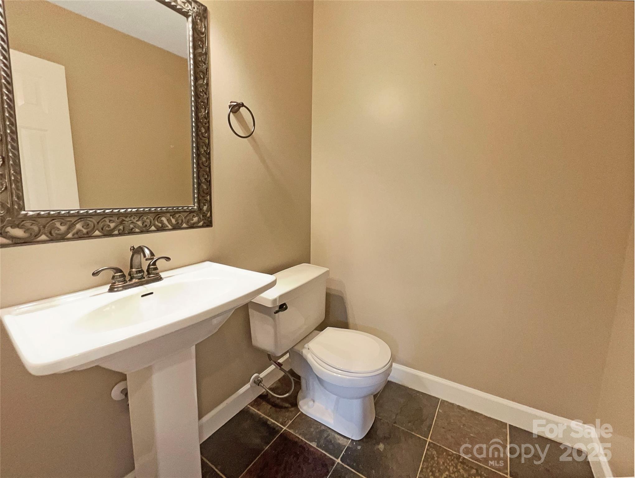 Tega Cay - Residential