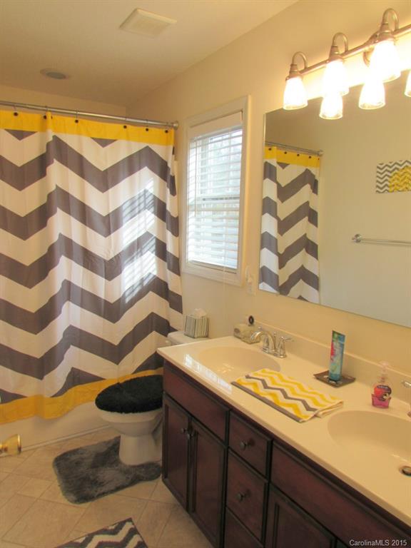 Star Road - Residential