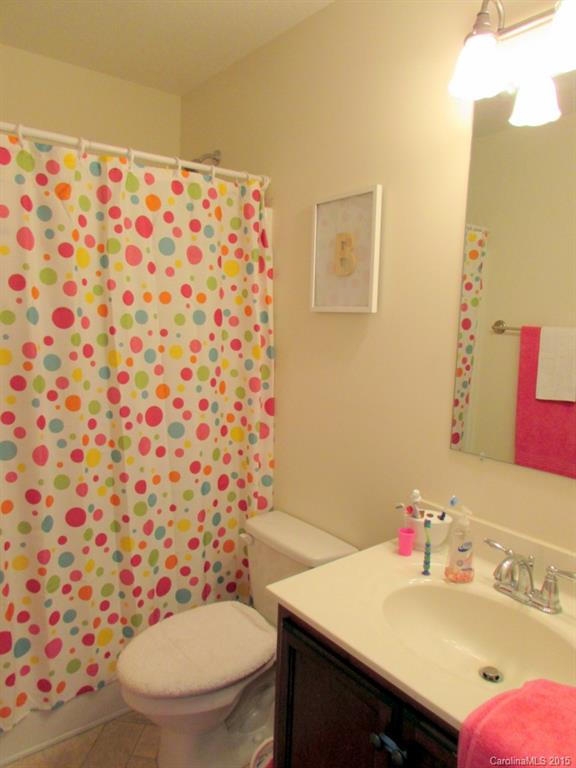 Star Road - Residential