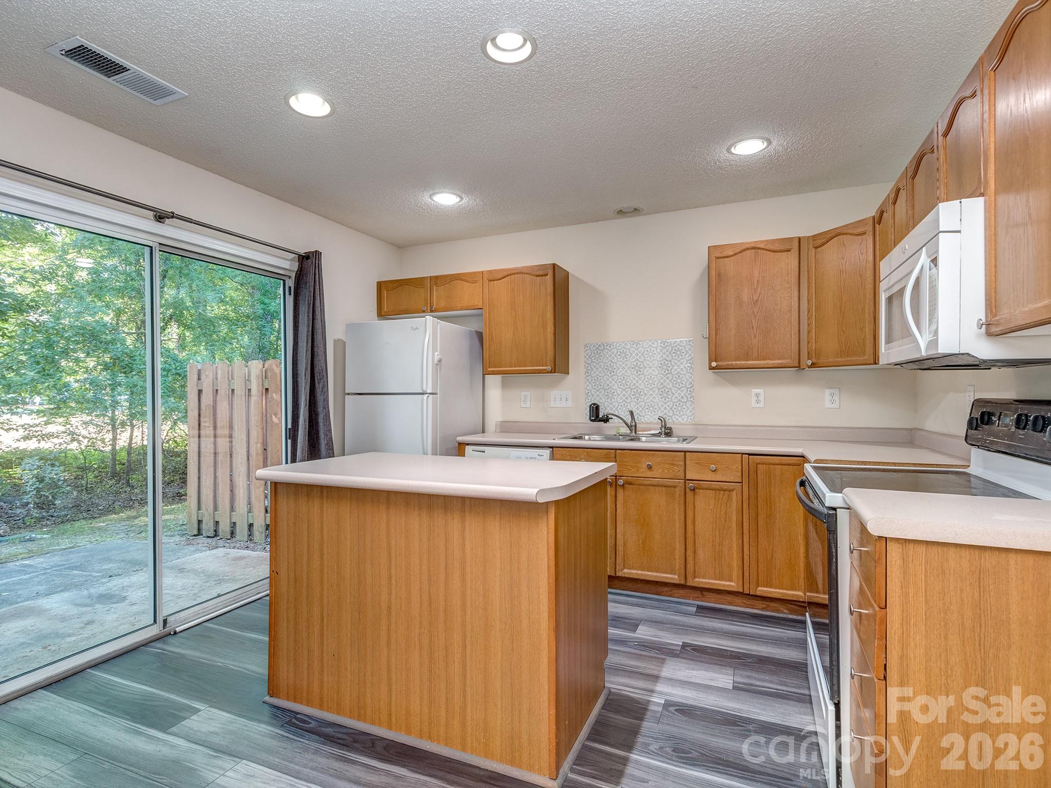 Roxborough II - Residential