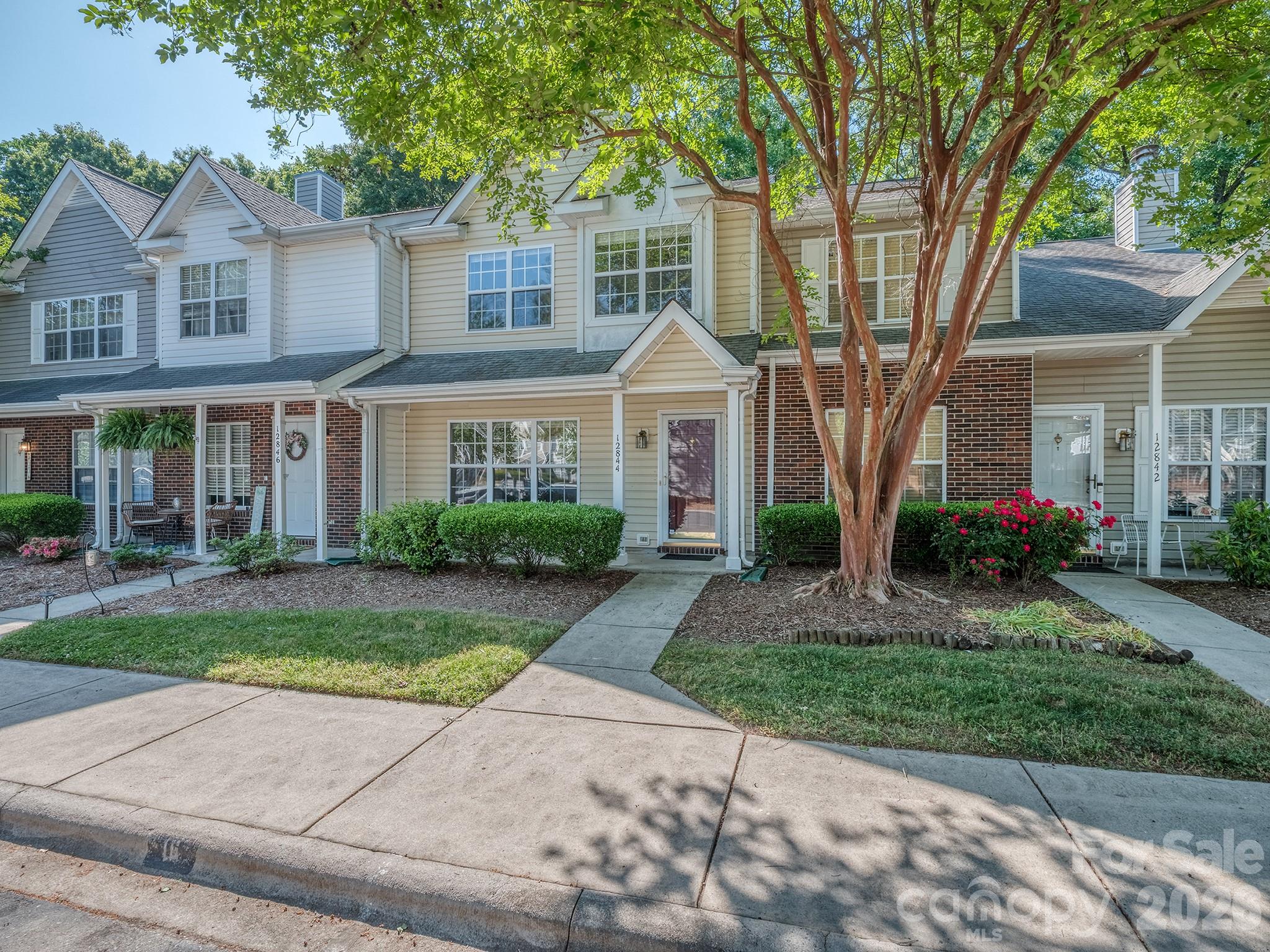 Roxborough II - Residential