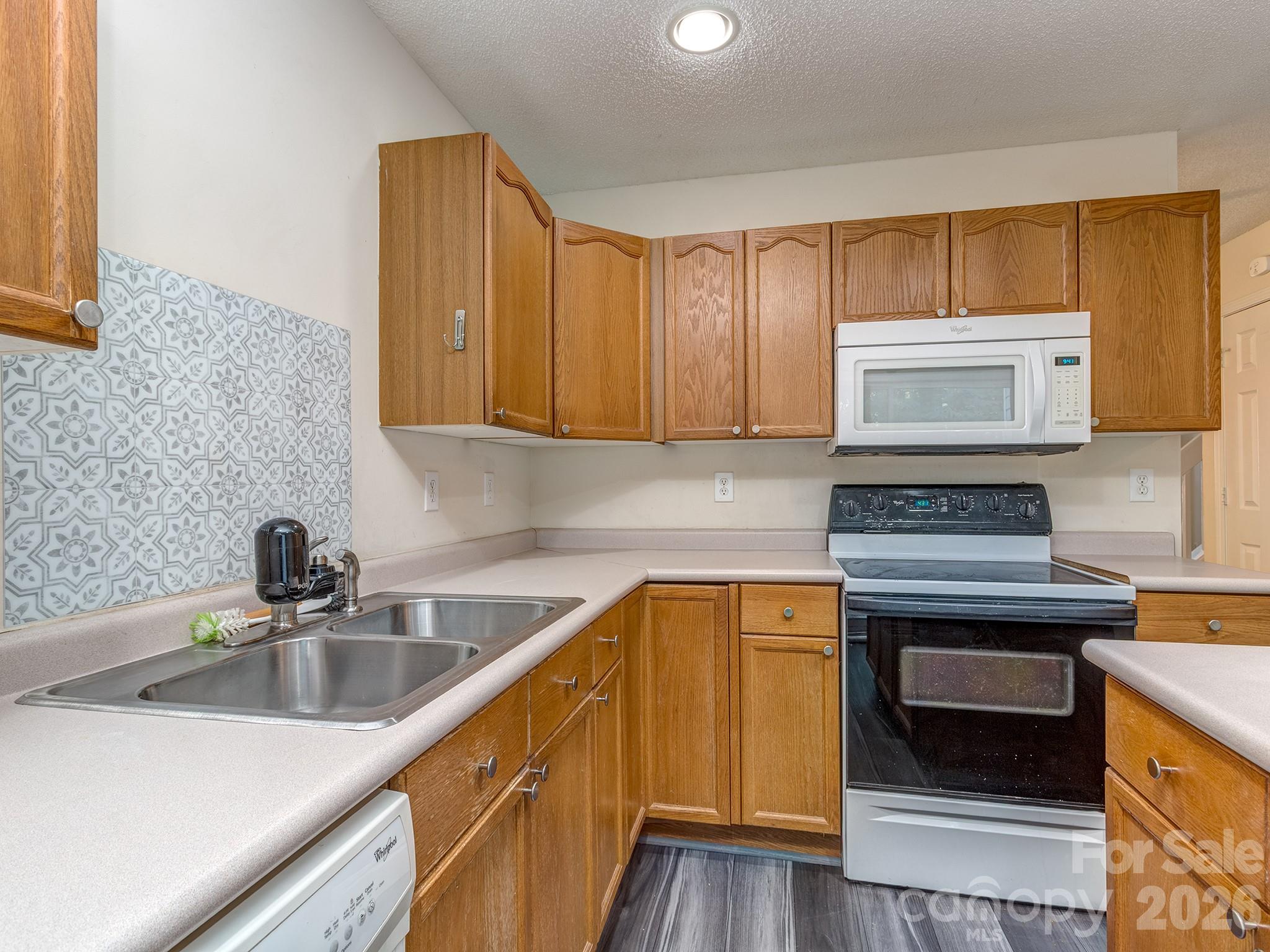 Roxborough II - Residential