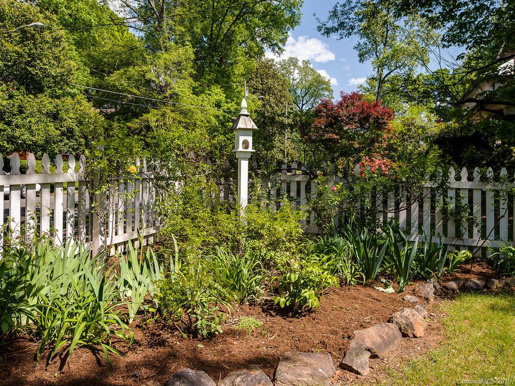 Elizabeth - Residential