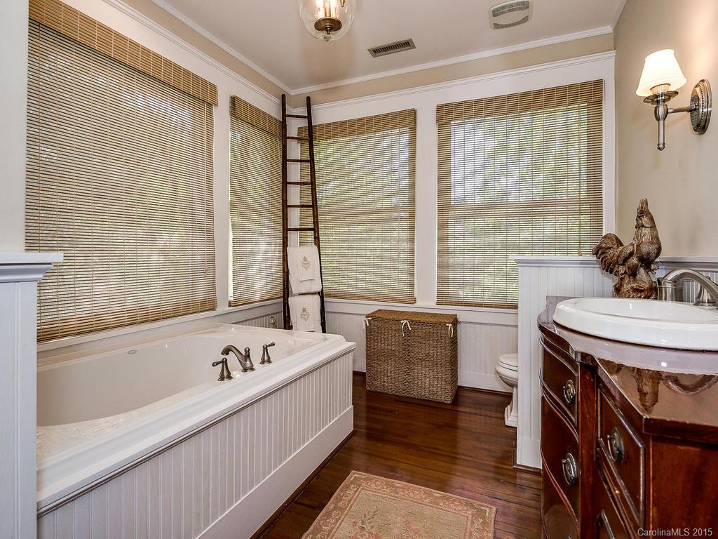 Elizabeth - Residential