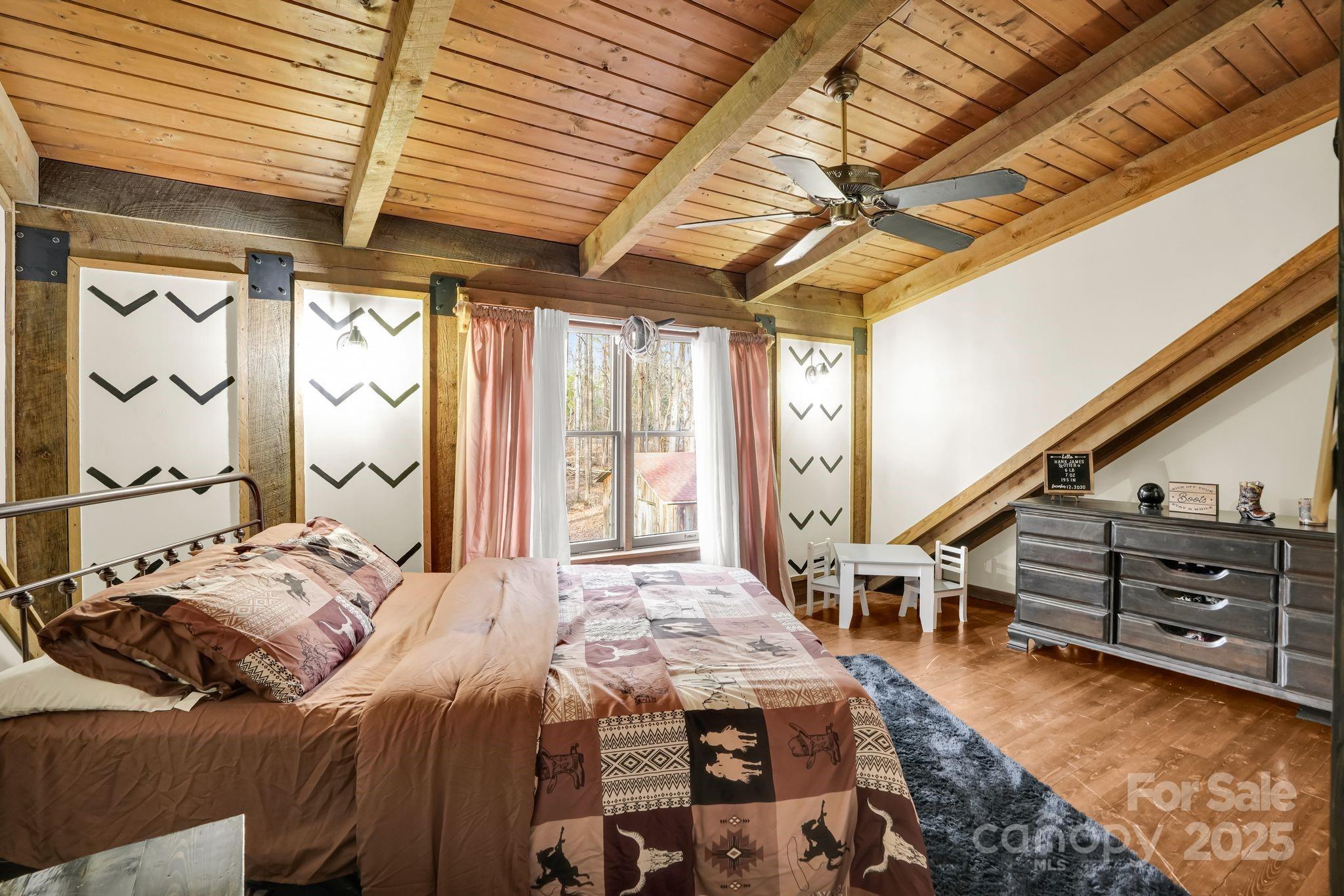 Woodland Knoll - Residential