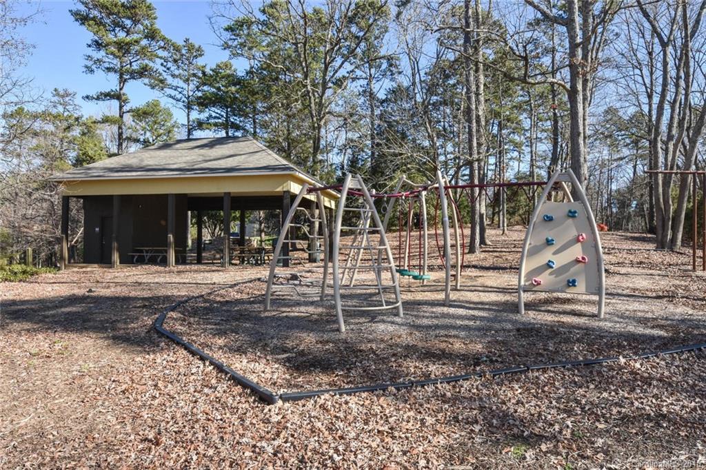 Tega Cay - Residential