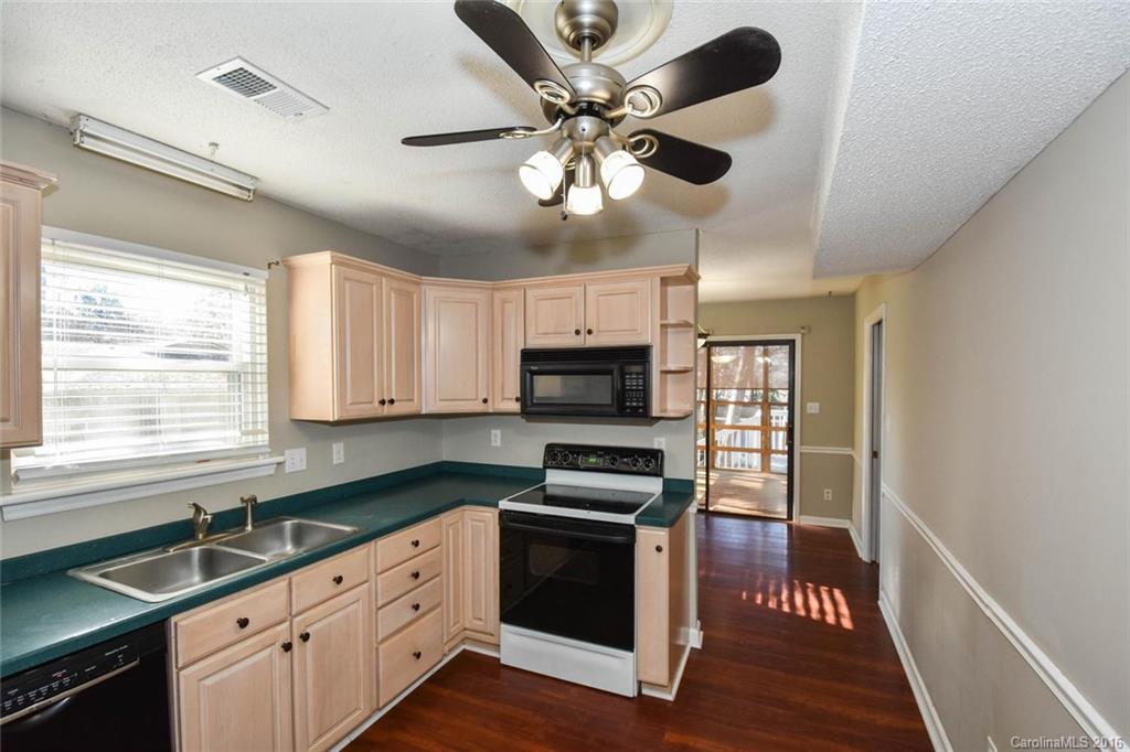 Tega Cay - Residential