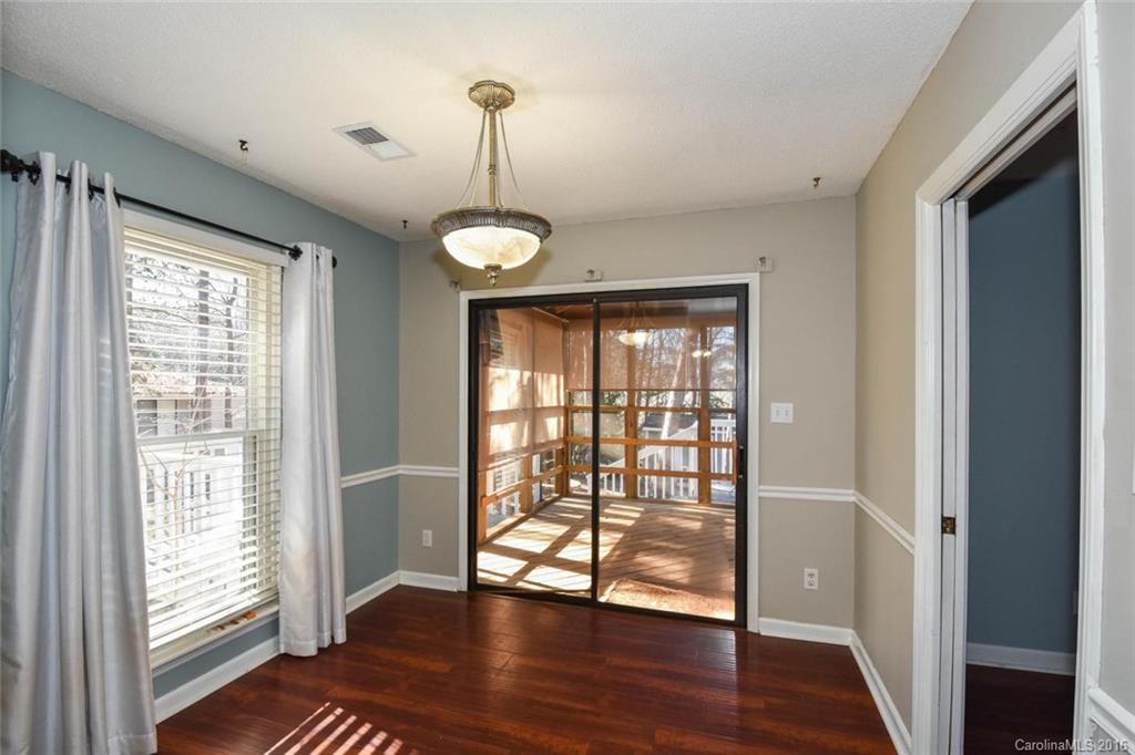 Tega Cay - Residential