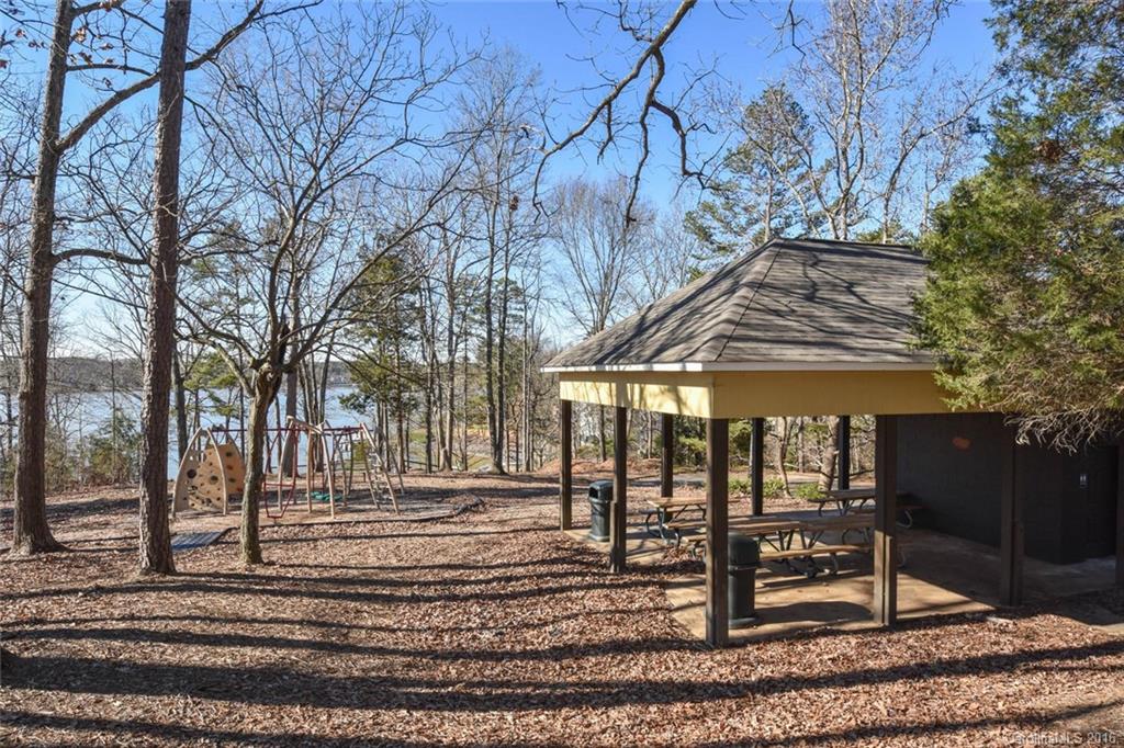 Tega Cay - Residential