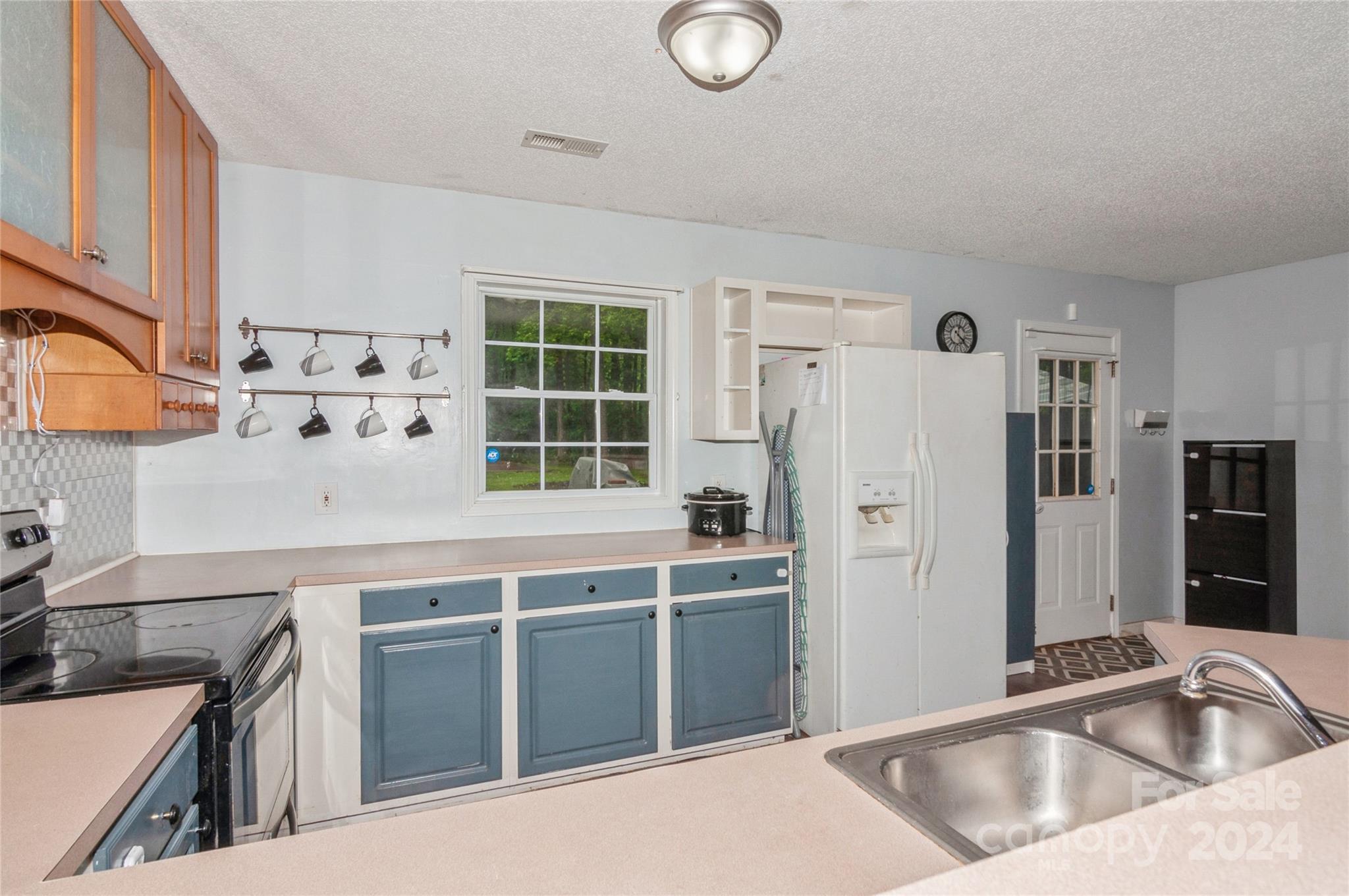 Lincoln Estates - Residential