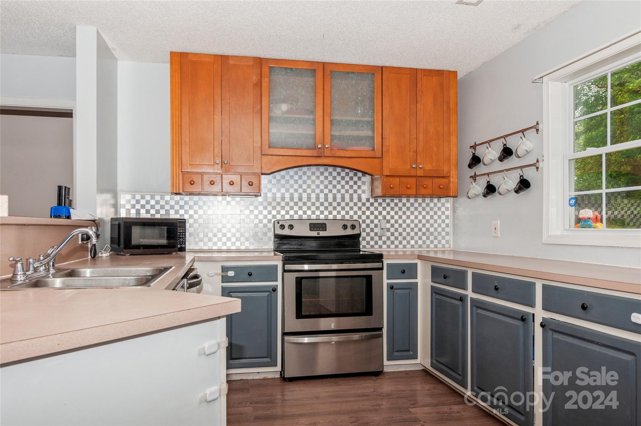 Lincoln Estates - Residential