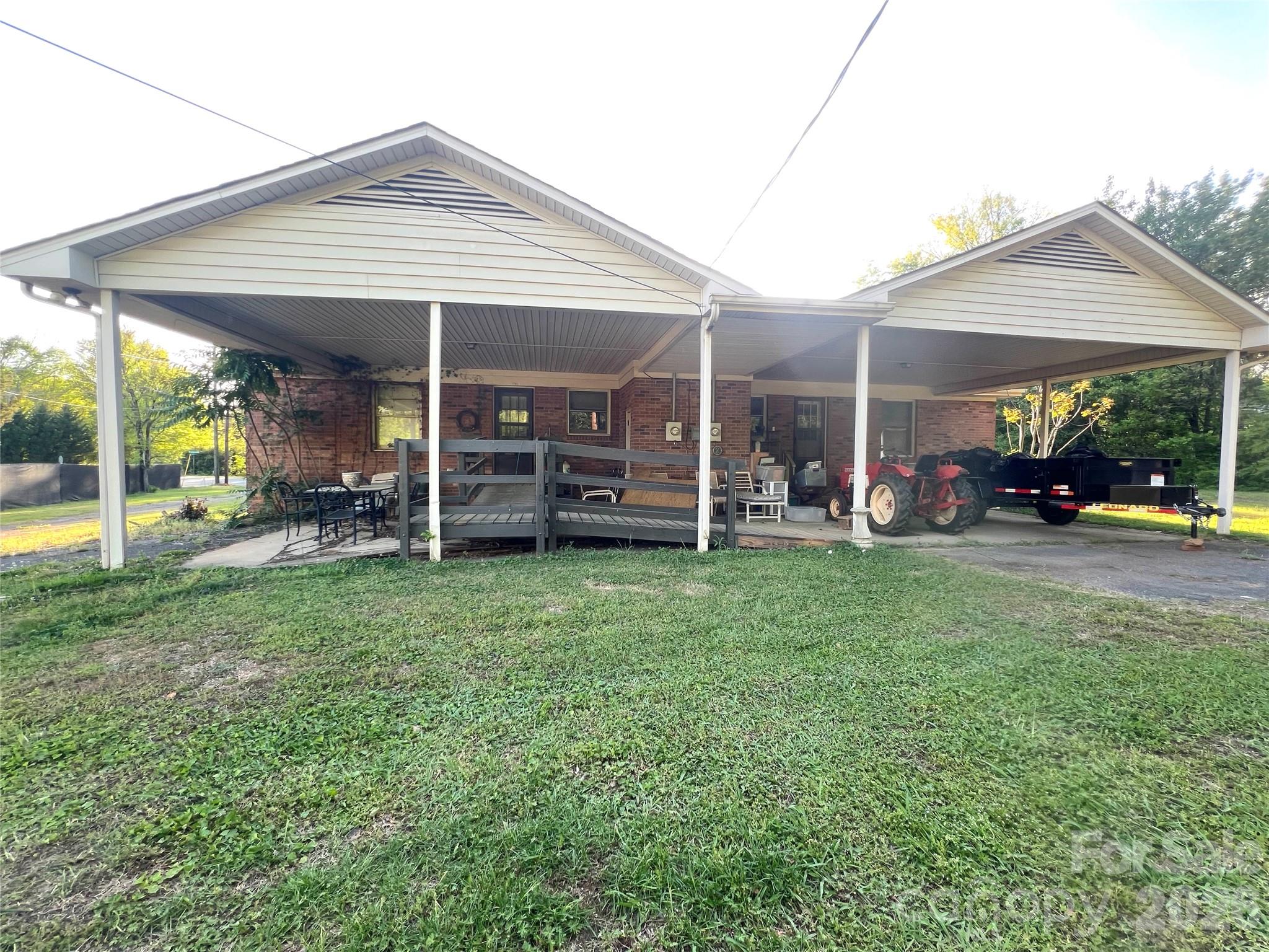 1765 S Nc 16 Highway