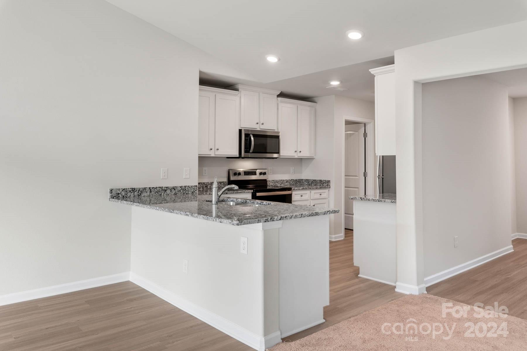 McKee Creek Village - Residential