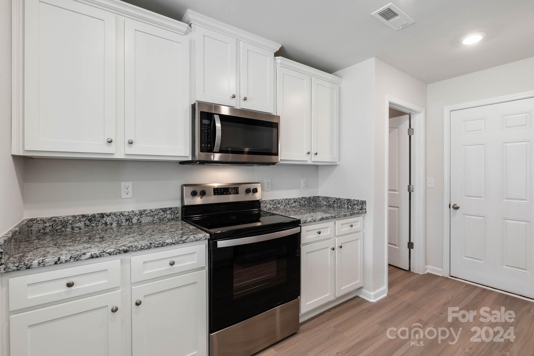 McKee Creek Village - Residential