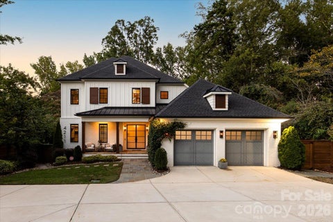 Photo of 4211 Tangle Drive, Charlotte, NC 28211 (MLS # 4432661)