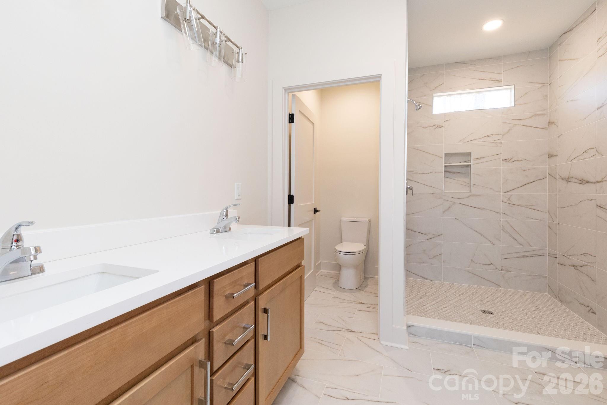 Beechwood Lakes - Residential