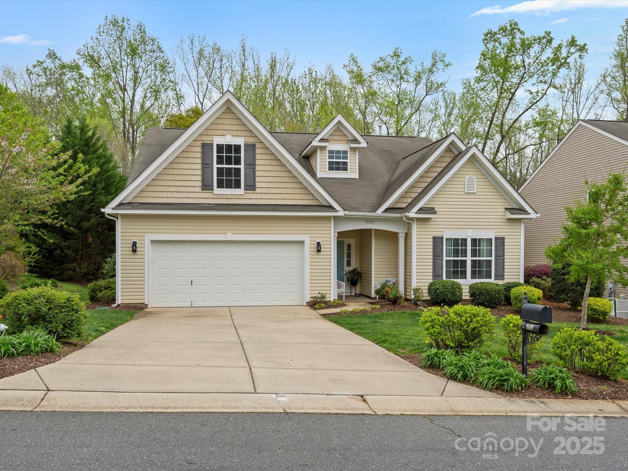 Mill Creek Falls - Residential