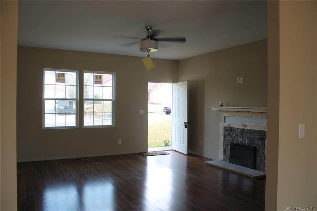 Avery Lake - Residential