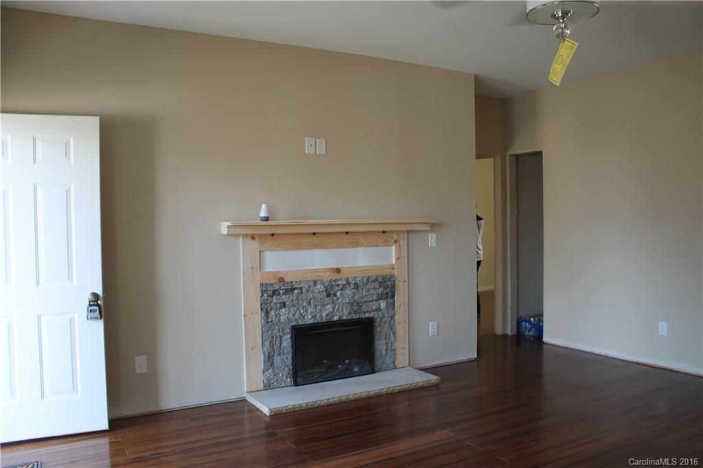 Avery Lake - Residential