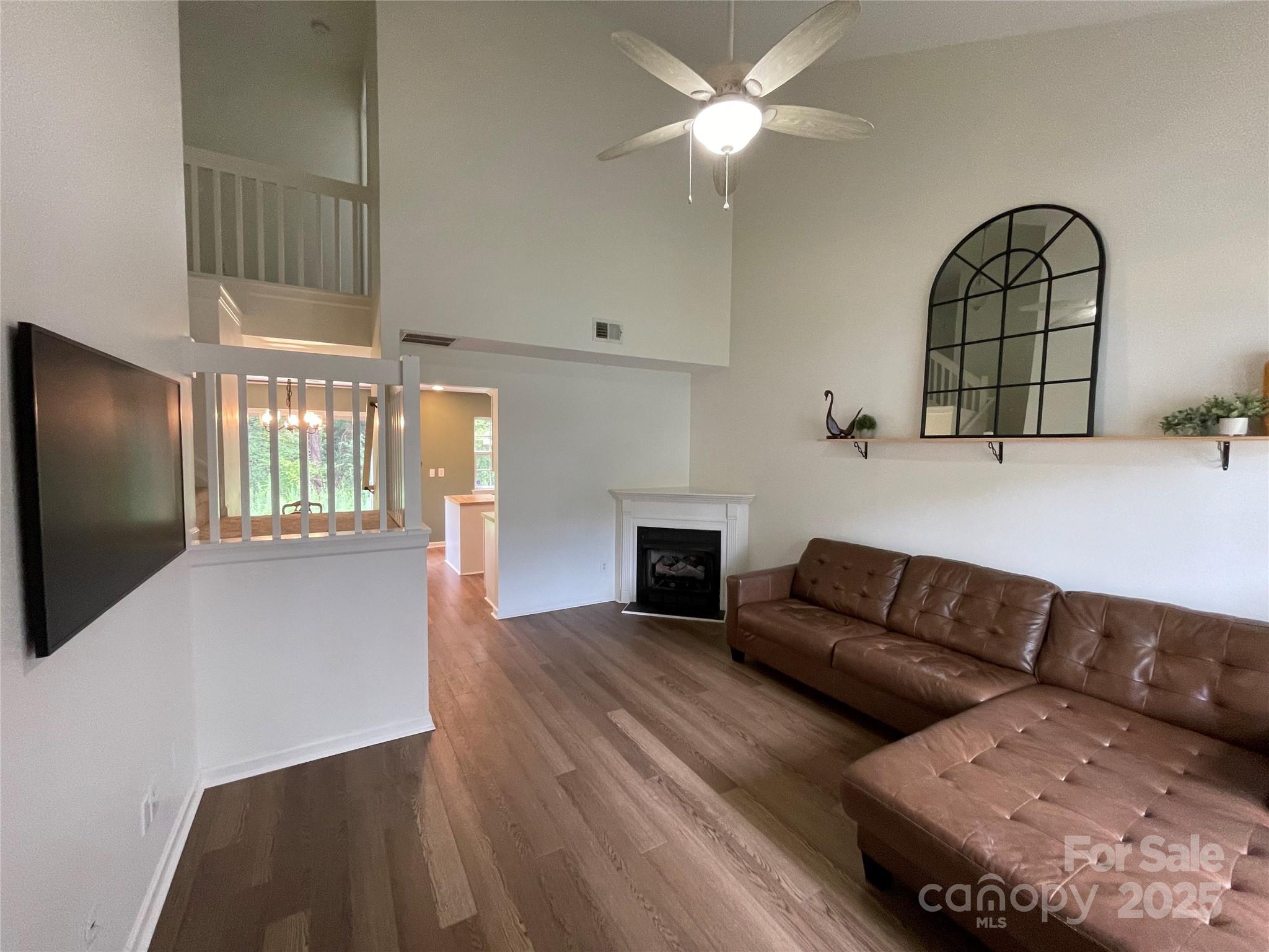435 Scarlett Lane
