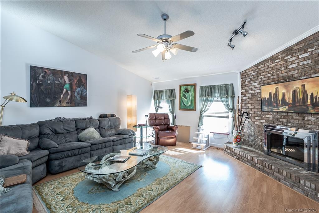 Meadowcreek - Residential