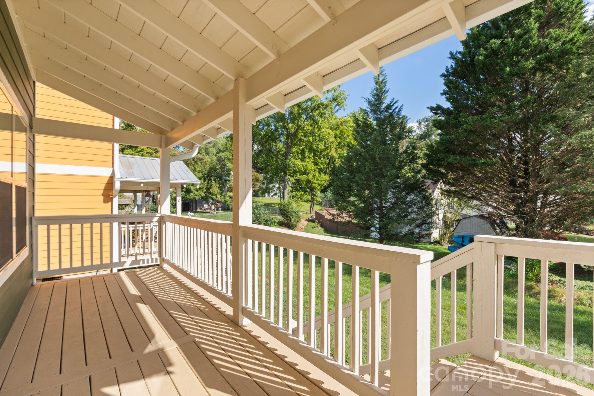 8 Cottage Cove Lane