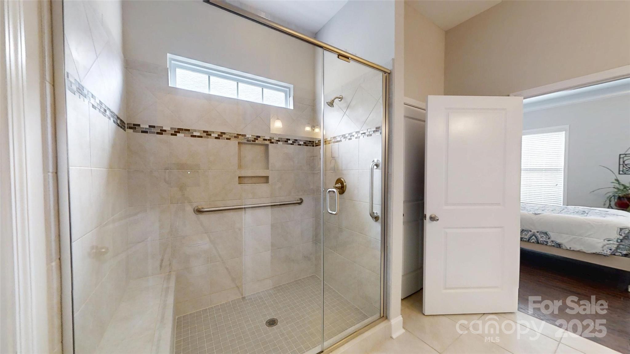 Lakewalk - Residential