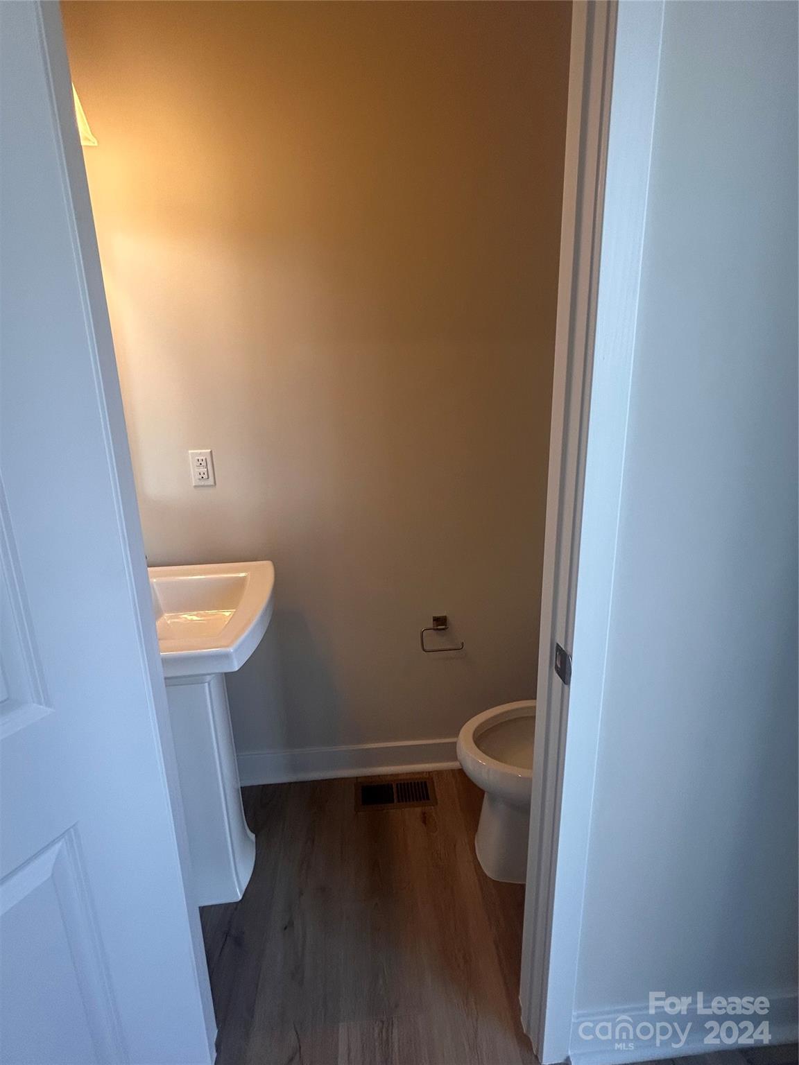 Southrail Station - Residential Lease