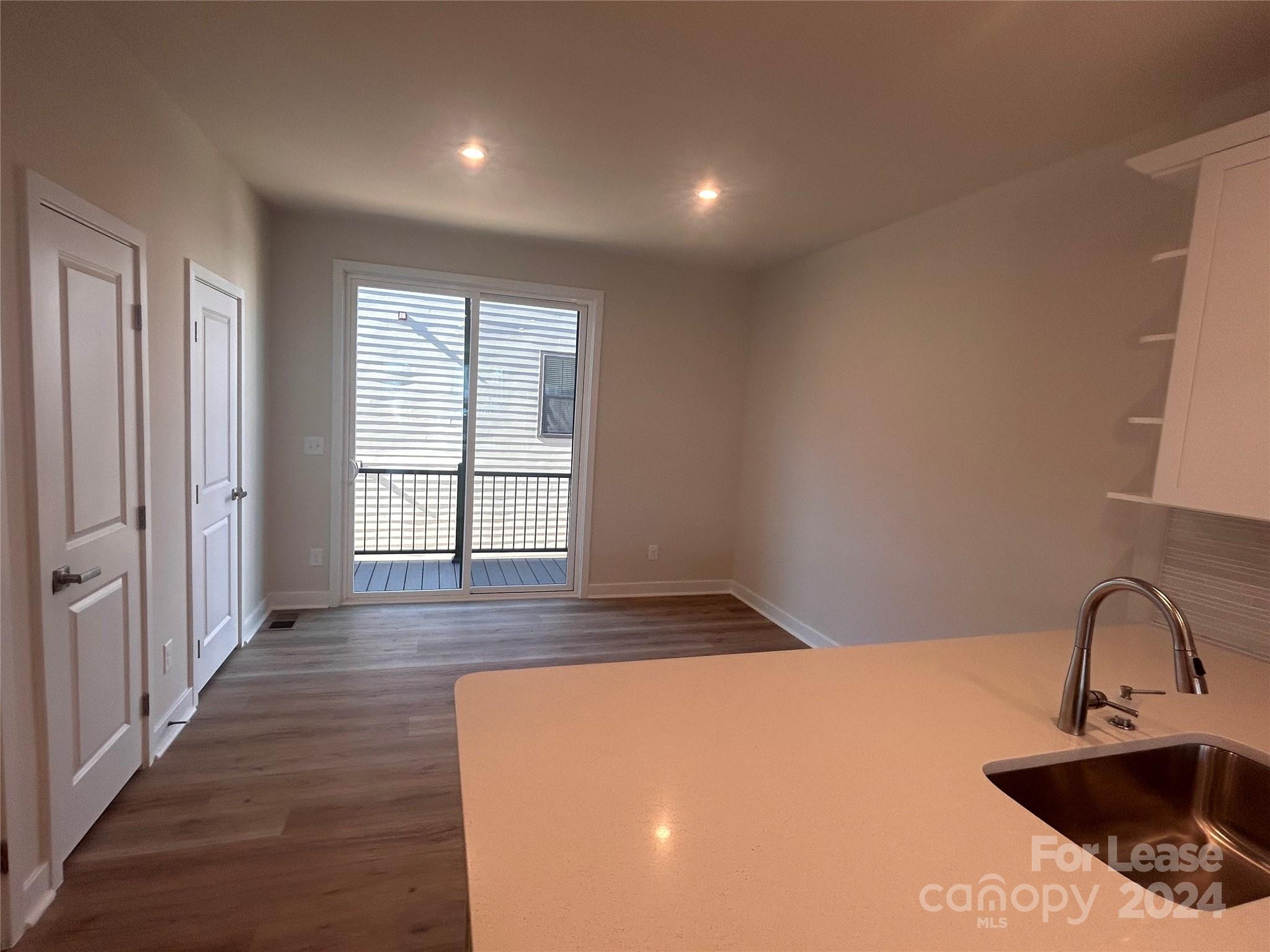 Southrail Station - Residential Lease