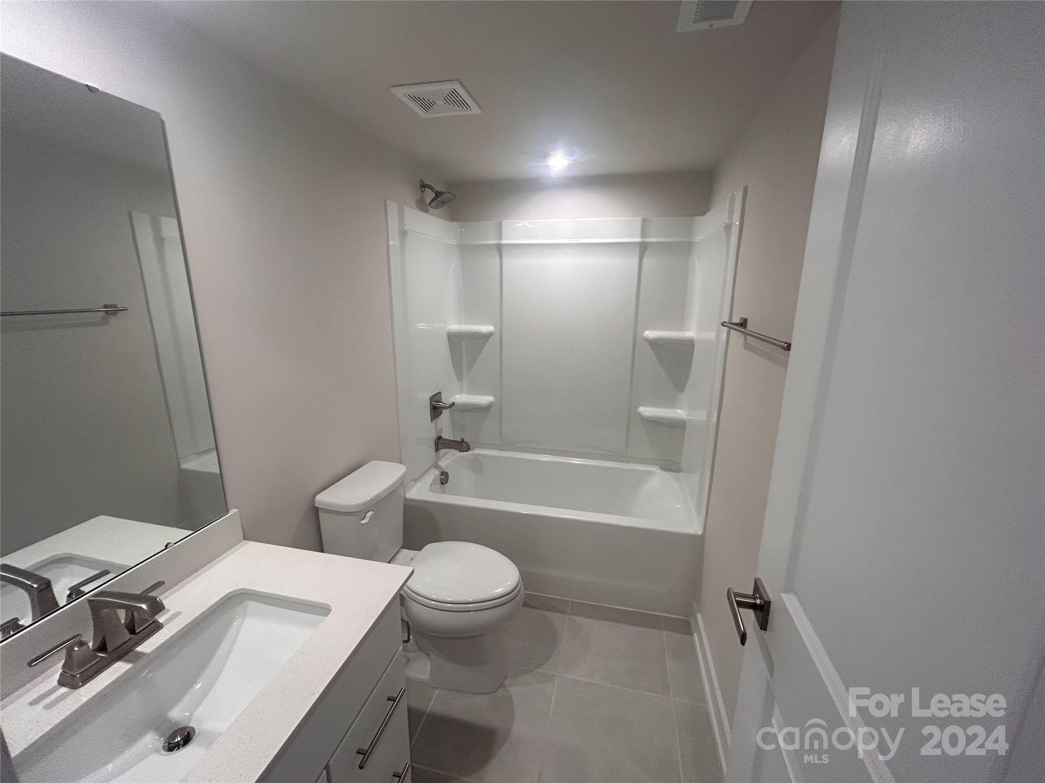 Southrail Station - Residential Lease