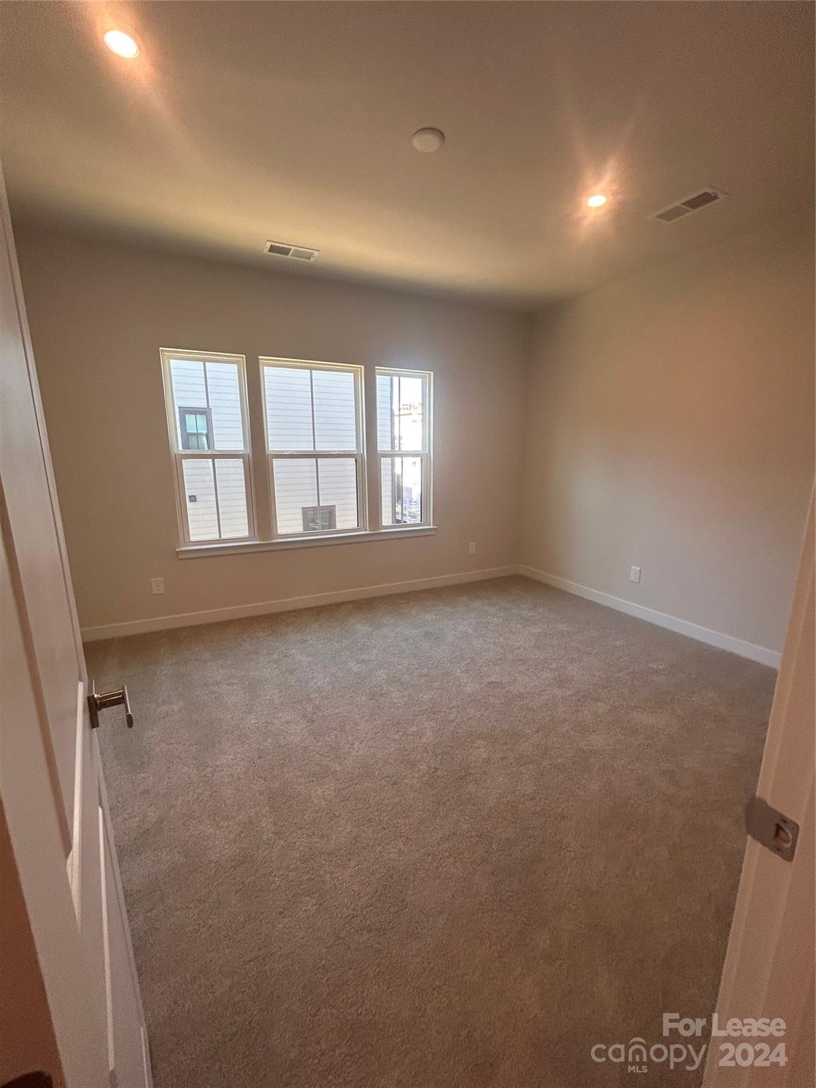 Southrail Station - Residential Lease