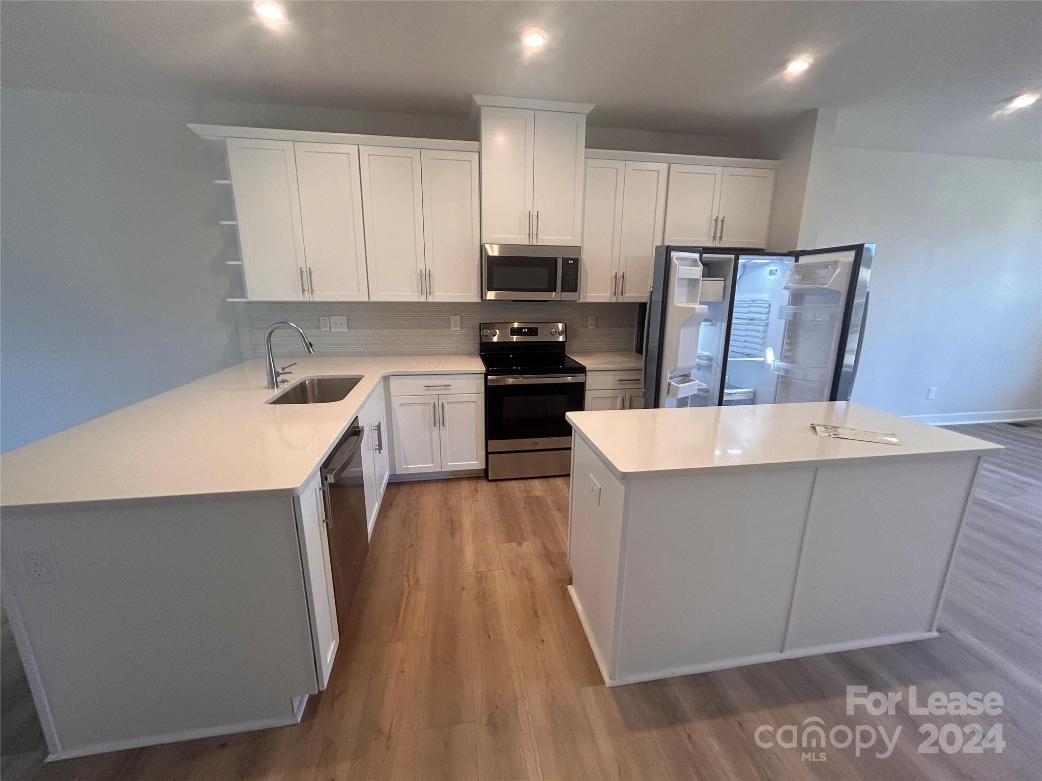 Southrail Station - Residential Lease