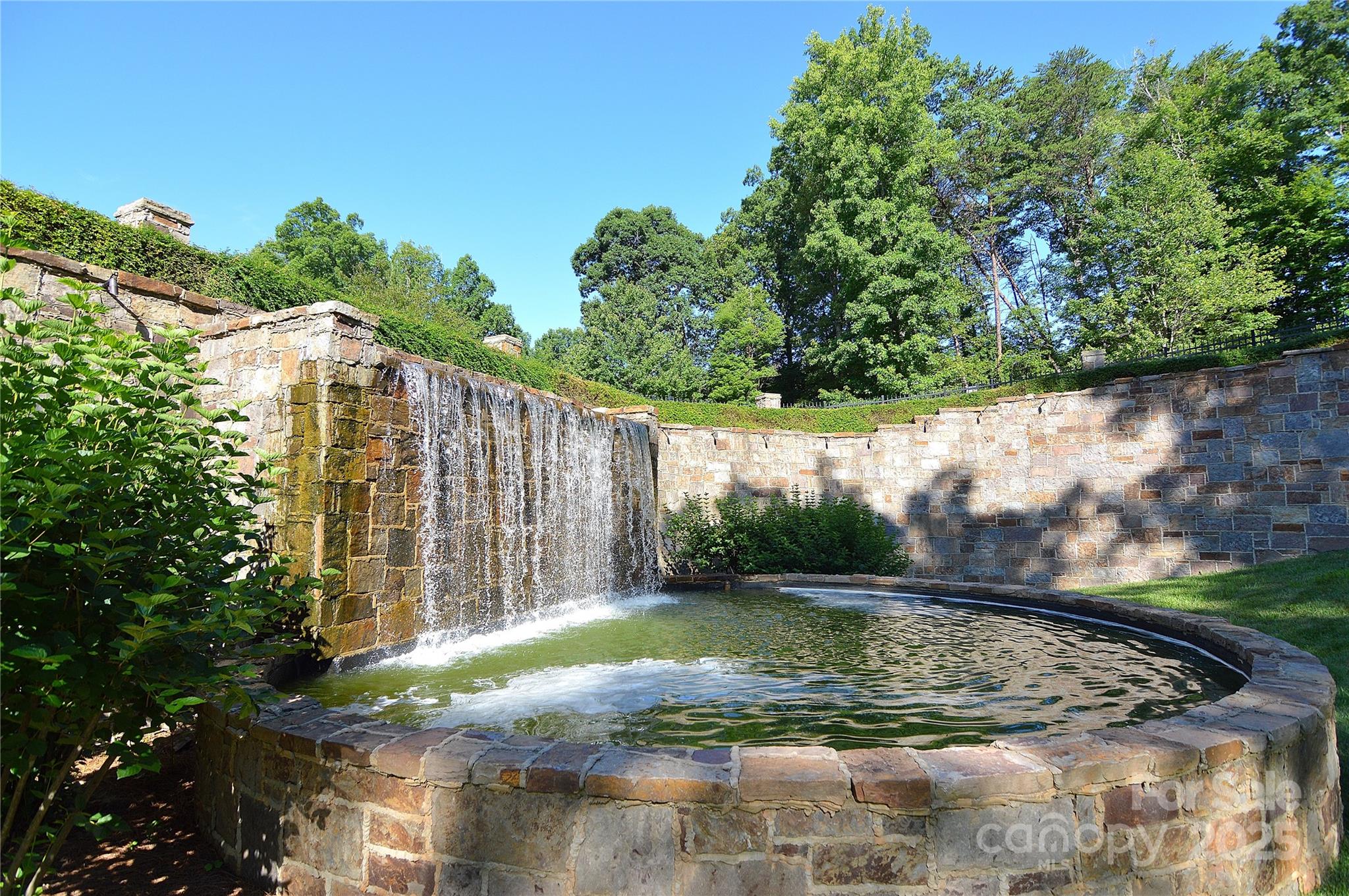 Reflection Pointe - Land