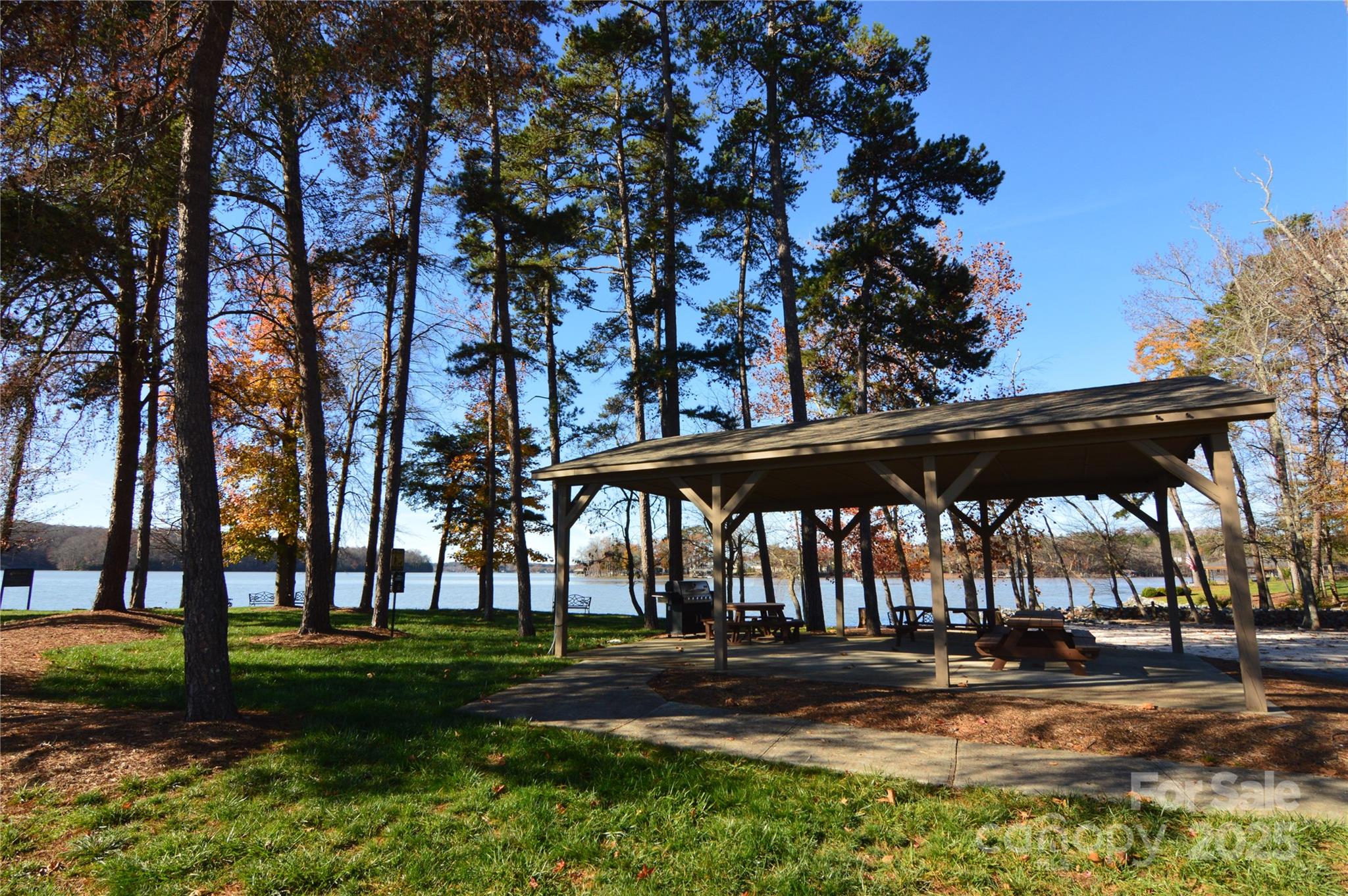 Reflection Pointe - Land