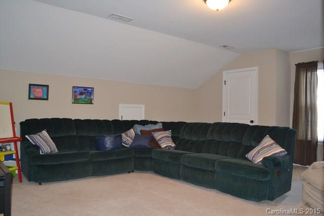 Chelsea Woods - Residential