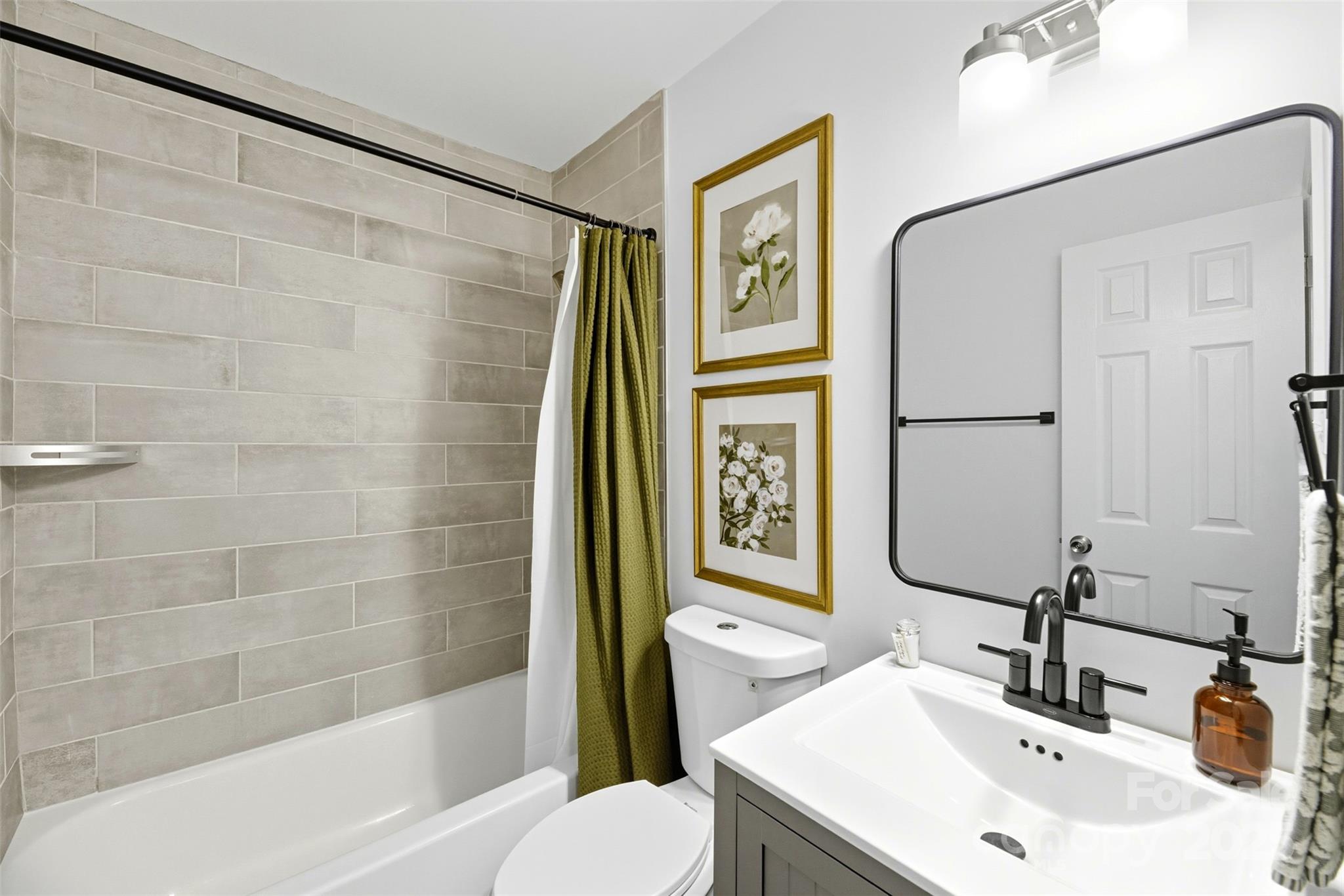 Starmount - Residential