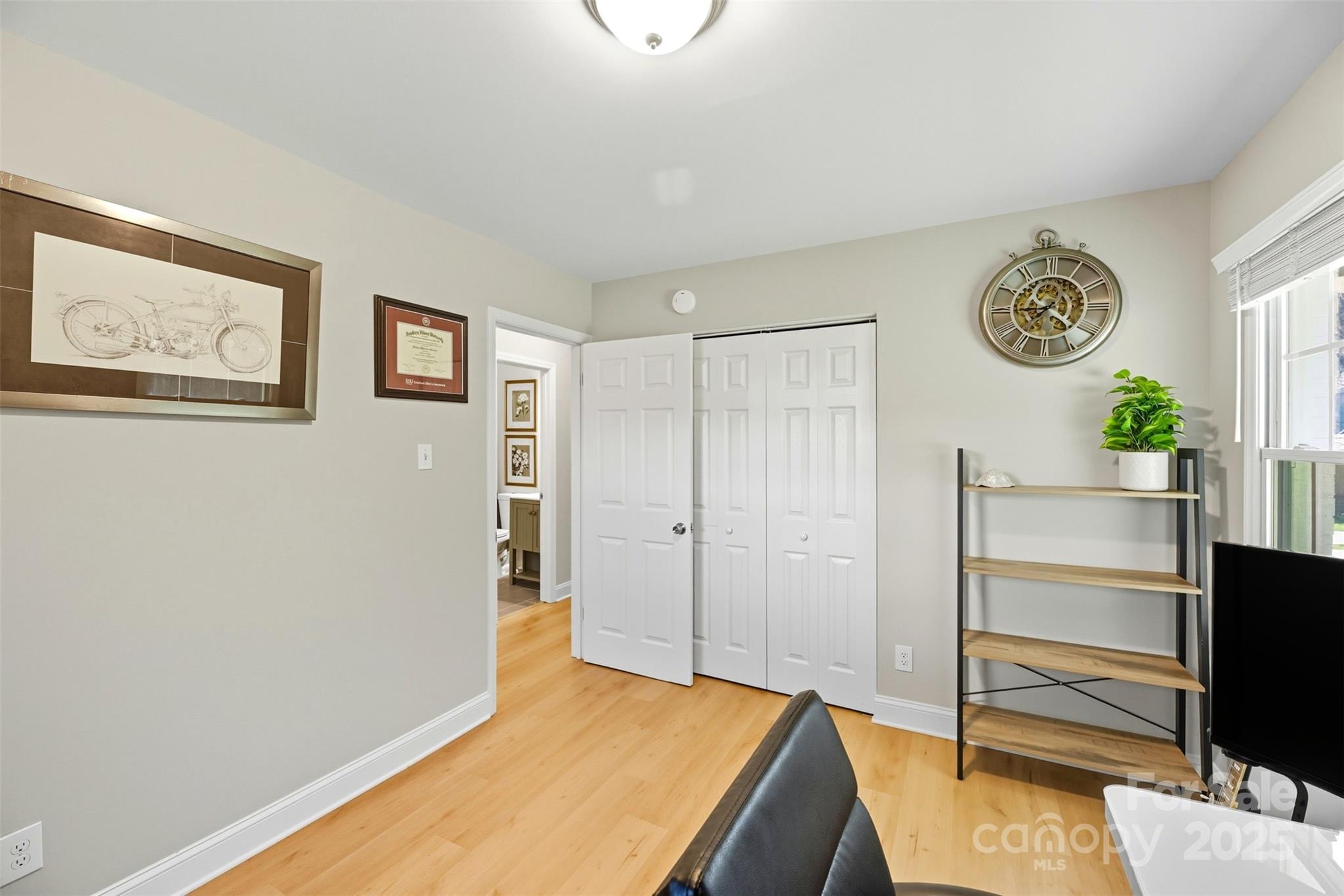 Starmount - Residential