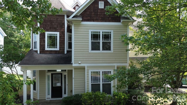 18706 COACHMANS TRCE, CORNELIUS, NC 28031 - Image 9715b6227e10d64d77d32c438b400cfa/741104850