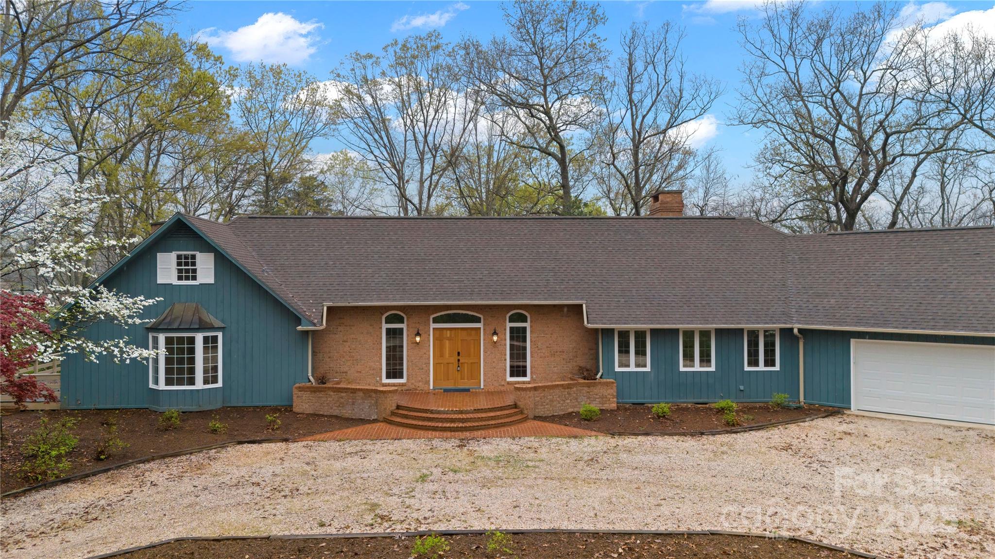 1476 New Market Road
